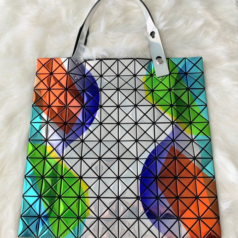 Authentic Issey Miyake Sunmoon Tote - Picture 2 of 10